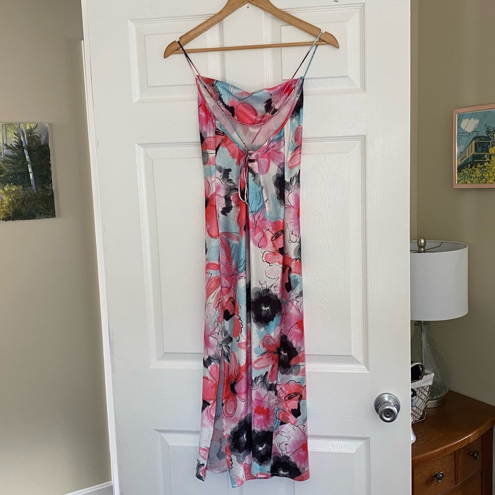 Kilo Brava | Silky Slit Dress - Picture 7 of 8